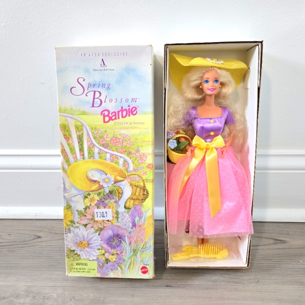 Vintage 1995 Avon Special Edition Spring Blossom Barbie Doll